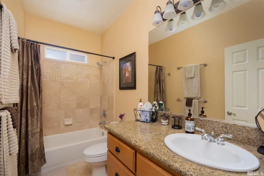 770 Divot, Fernley, Nevada 89408, 4 Bedrooms Bedrooms, ,3 BathroomsBathrooms,Residential,Residential,Divot,250003702