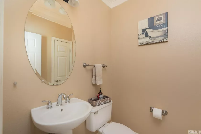 770 Divot, Fernley, Nevada 89408, 4 Bedrooms Bedrooms, ,3 BathroomsBathrooms,Residential,Residential,Divot,250003702
