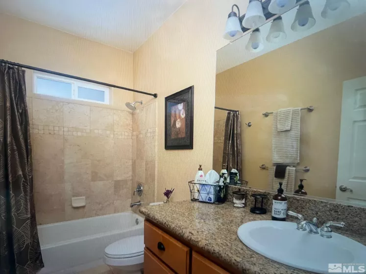 770 Divot, Fernley, Nevada 89408, 4 Bedrooms Bedrooms, ,3 BathroomsBathrooms,Residential,Residential,Divot,250003702