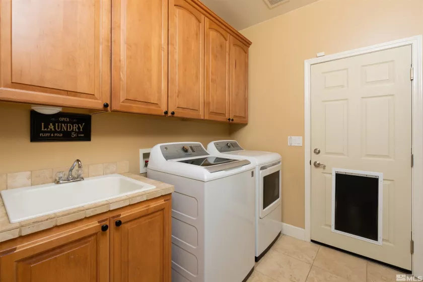 770 Divot, Fernley, Nevada 89408, 4 Bedrooms Bedrooms, ,3 BathroomsBathrooms,Residential,Residential,Divot,250003702