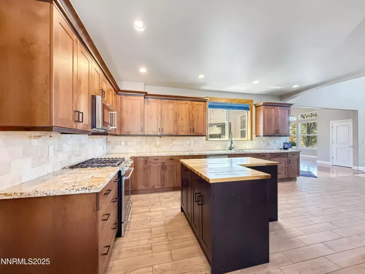 6348 Chilhowee, Sparks, Nevada 89436, 3 Bedrooms Bedrooms, ,3 BathroomsBathrooms,Residential,Residential,Chilhowee,250051970