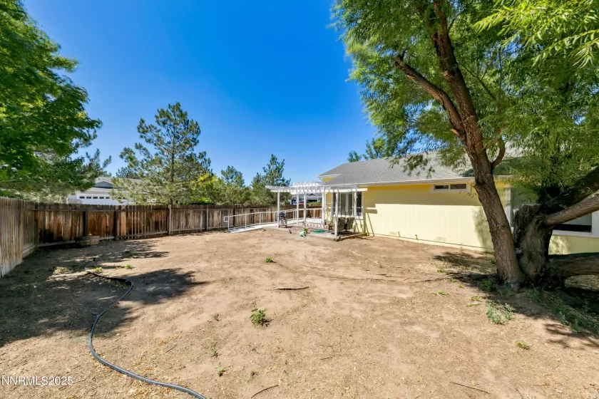 9597 Long River, Reno, Nevada 89506, 3 Bedrooms Bedrooms, ,2 BathroomsBathrooms,Residential,Residential,Long River,250054789