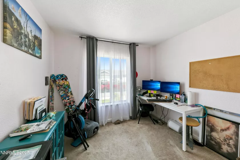 9597 Long River, Reno, Nevada 89506, 3 Bedrooms Bedrooms, ,2 BathroomsBathrooms,Residential,Residential,Long River,250054789
