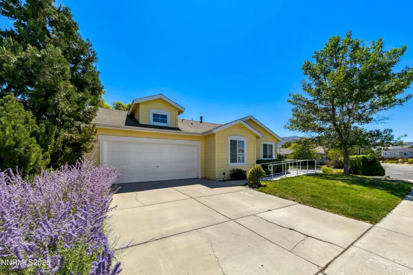 9597 Long River, Reno, Nevada 89506, 3 Bedrooms Bedrooms, ,2 BathroomsBathrooms,Residential,Residential,Long River,250054789