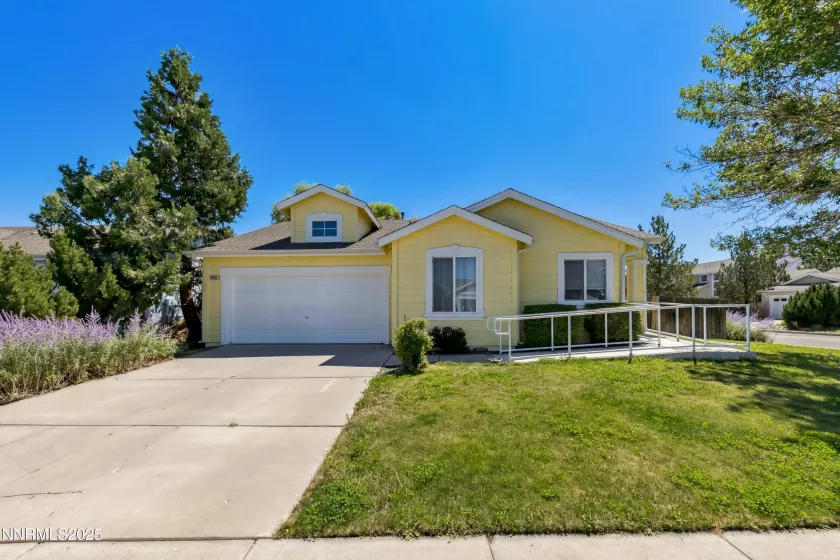 9597 Long River, Reno, Nevada 89506, 3 Bedrooms Bedrooms, ,2 BathroomsBathrooms,Residential,Residential,Long River,250054789