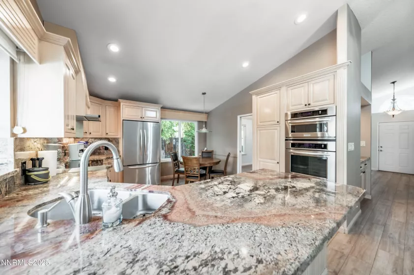 4413 Garratt, Sparks, Nevada 89436, 3 Bedrooms Bedrooms, ,2 BathroomsBathrooms,Residential,Residential,Garratt,250054791