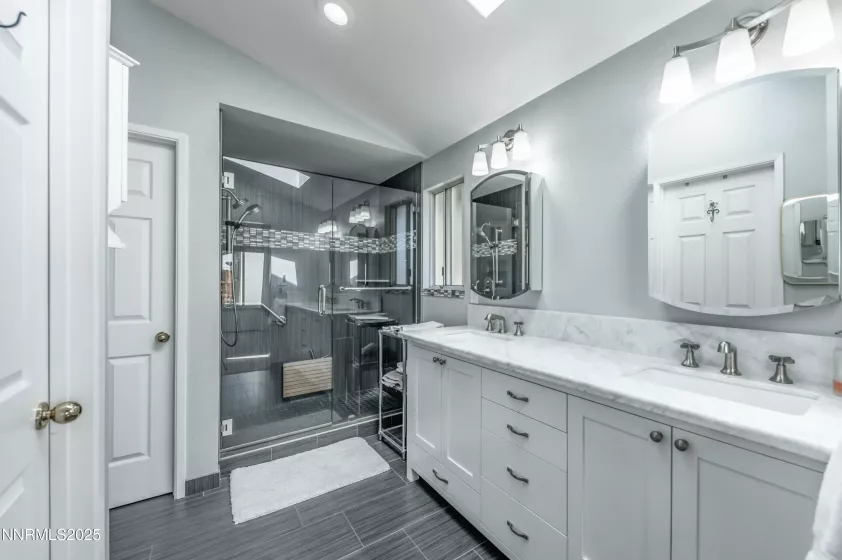 4413 Garratt, Sparks, Nevada 89436, 3 Bedrooms Bedrooms, ,2 BathroomsBathrooms,Residential,Residential,Garratt,250054791