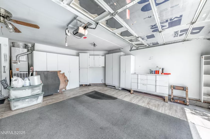 4413 Garratt, Sparks, Nevada 89436, 3 Bedrooms Bedrooms, ,2 BathroomsBathrooms,Residential,Residential,Garratt,250054791