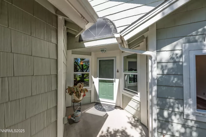 4413 Garratt, Sparks, Nevada 89436, 3 Bedrooms Bedrooms, ,2 BathroomsBathrooms,Residential,Residential,Garratt,250054791