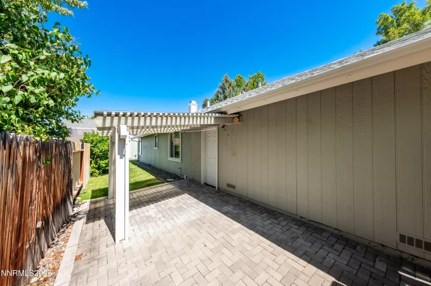 4413 Garratt, Sparks, Nevada 89436, 3 Bedrooms Bedrooms, ,2 BathroomsBathrooms,Residential,Residential,Garratt,250054791