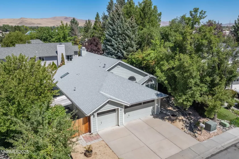 4413 Garratt, Sparks, Nevada 89436, 3 Bedrooms Bedrooms, ,2 BathroomsBathrooms,Residential,Residential,Garratt,250054791