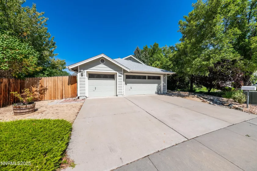 4413 Garratt, Sparks, Nevada 89436, 3 Bedrooms Bedrooms, ,2 BathroomsBathrooms,Residential,Residential,Garratt,250054791