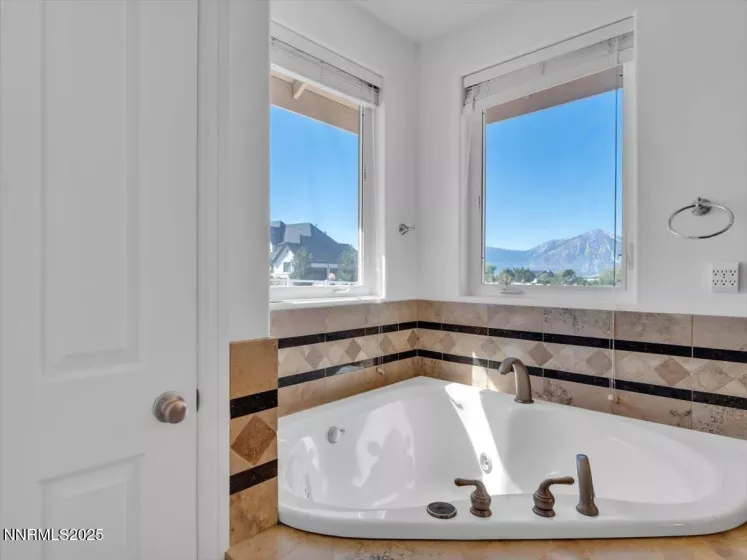 1696 Benton, Minden, Nevada 89423, 4 Bedrooms Bedrooms, ,3 BathroomsBathrooms,Residential,Residential,Benton,250054794