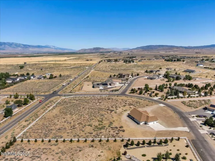 1696 Benton, Minden, Nevada 89423, 4 Bedrooms Bedrooms, ,3 BathroomsBathrooms,Residential,Residential,Benton,250054794