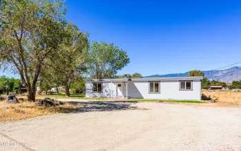 2824 Henning, Minden, Nevada 89423, 3 Bedrooms Bedrooms, ,2 BathroomsBathrooms,Residential,Residential,Henning,250054796