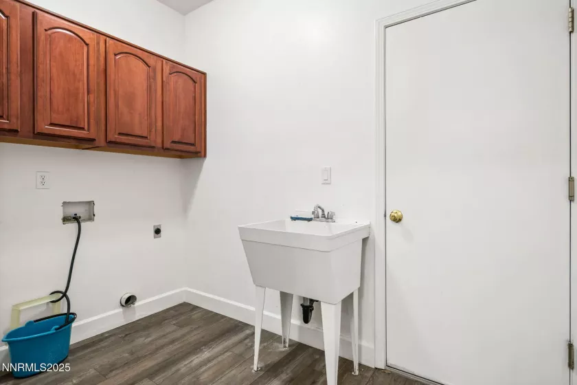 405 Cypress, Dayton, Nevada 89403, 4 Bedrooms Bedrooms, ,3 BathroomsBathrooms,Residential,Residential,Cypress,250054797