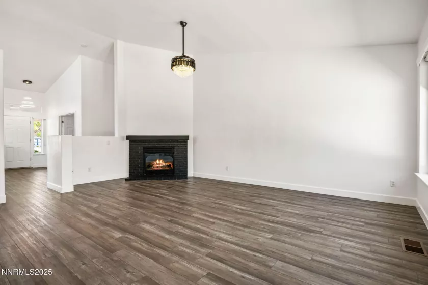 405 Cypress, Dayton, Nevada 89403, 4 Bedrooms Bedrooms, ,3 BathroomsBathrooms,Residential,Residential,Cypress,250054797