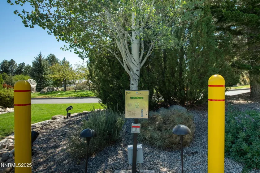 880 Stutler Creek, Gardnerville, Nevada 89460, ,Land,Residential,Stutler Creek,250054799
