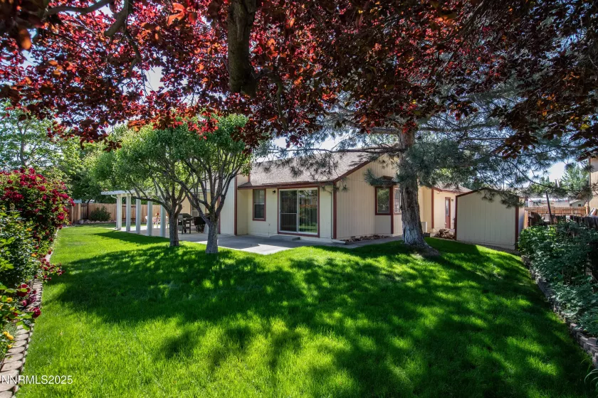 1843 Woodtrail, Sparks, Nevada 89434, 3 Bedrooms Bedrooms, ,2 BathroomsBathrooms,Residential,Residential,Woodtrail,250054801