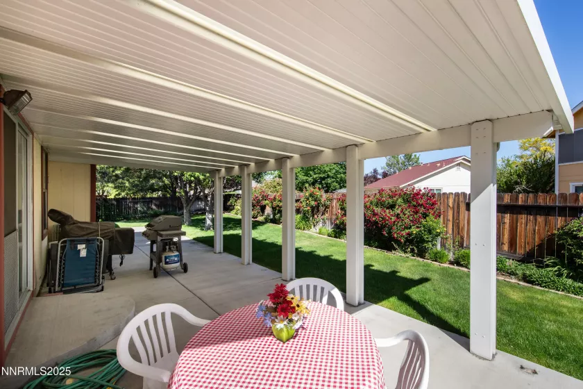 1843 Woodtrail, Sparks, Nevada 89434, 3 Bedrooms Bedrooms, ,2 BathroomsBathrooms,Residential,Residential,Woodtrail,250054801