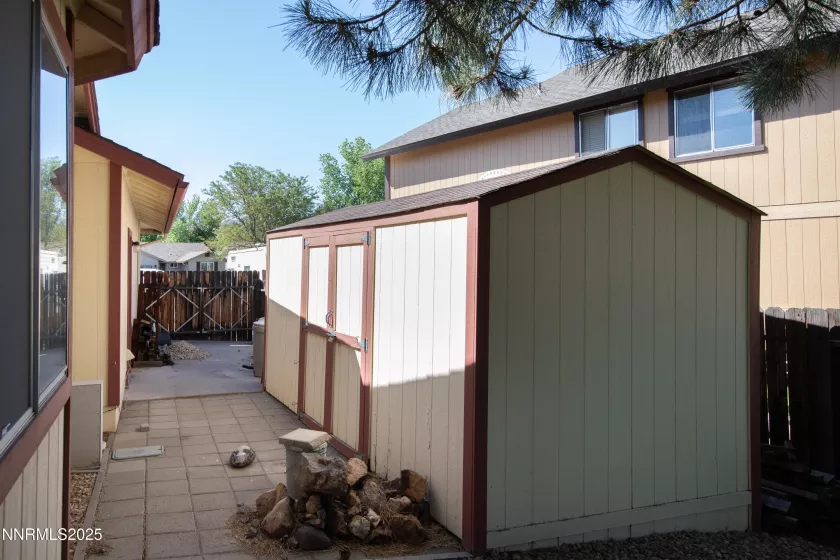 1843 Woodtrail, Sparks, Nevada 89434, 3 Bedrooms Bedrooms, ,2 BathroomsBathrooms,Residential,Residential,Woodtrail,250054801