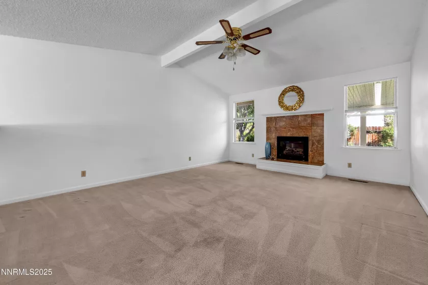 1843 Woodtrail, Sparks, Nevada 89434, 3 Bedrooms Bedrooms, ,2 BathroomsBathrooms,Residential,Residential,Woodtrail,250054801