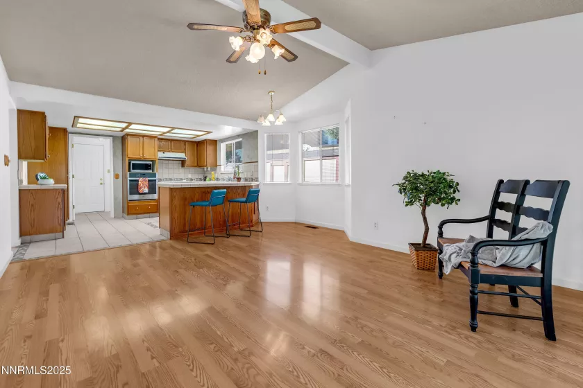 1843 Woodtrail, Sparks, Nevada 89434, 3 Bedrooms Bedrooms, ,2 BathroomsBathrooms,Residential,Residential,Woodtrail,250054801