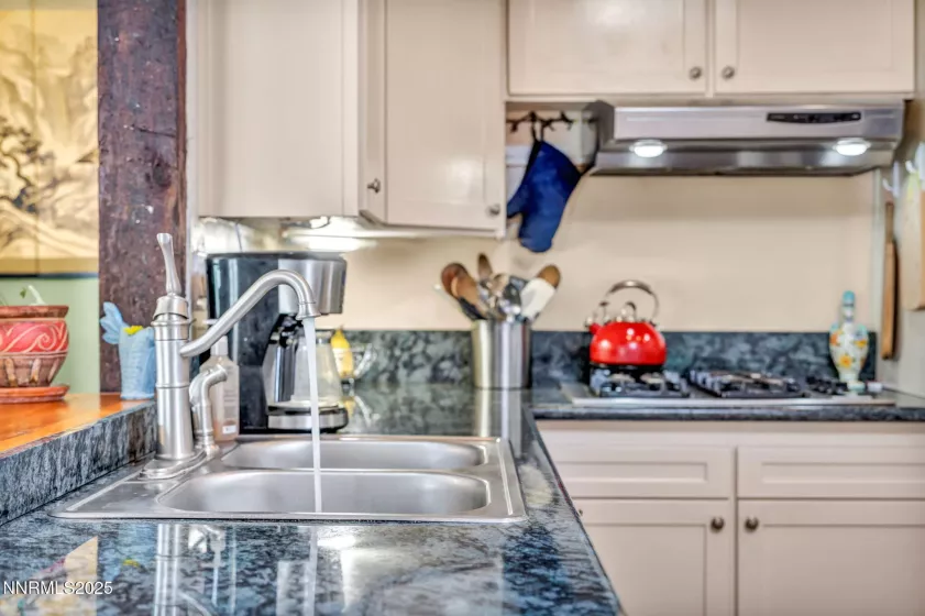 225 Tacoma, Carson City, Nevada 89703, 3 Bedrooms Bedrooms, ,2 BathroomsBathrooms,Residential,Residential,Tacoma,250053819
