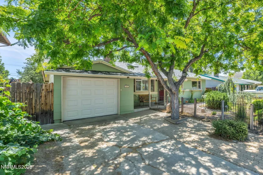 225 Tacoma, Carson City, Nevada 89703, 3 Bedrooms Bedrooms, ,2 BathroomsBathrooms,Residential,Residential,Tacoma,250053819