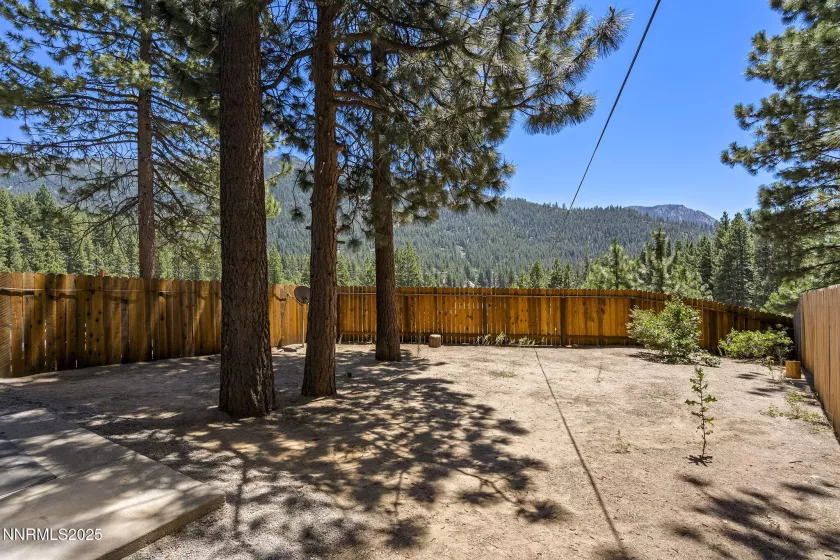 1055 Tomahawk, Incline Village, Nevada 89451, ,Residential Income,Residential,Tomahawk,250054809