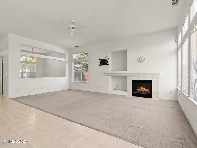 8044 Miramar, Sparks, Nevada 89436, 3 Bedrooms Bedrooms, ,2 BathroomsBathrooms,Residential,Residential,Miramar,250054810
