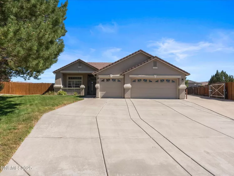 8044 Miramar, Sparks, Nevada 89436, 3 Bedrooms Bedrooms, ,2 BathroomsBathrooms,Residential,Residential,Miramar,250054810