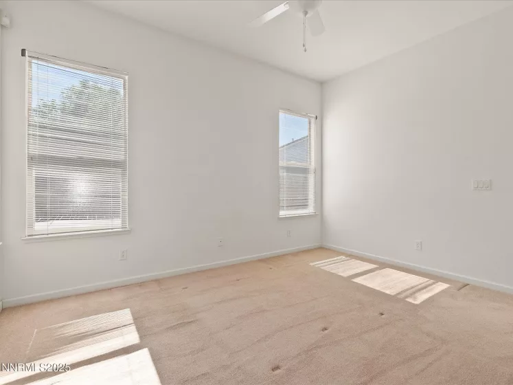 8044 Miramar, Sparks, Nevada 89436, 3 Bedrooms Bedrooms, ,2 BathroomsBathrooms,Residential,Residential,Miramar,250054810