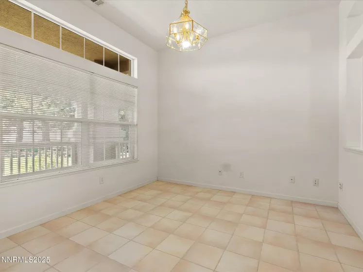 8044 Miramar, Sparks, Nevada 89436, 3 Bedrooms Bedrooms, ,2 BathroomsBathrooms,Residential,Residential,Miramar,250054810