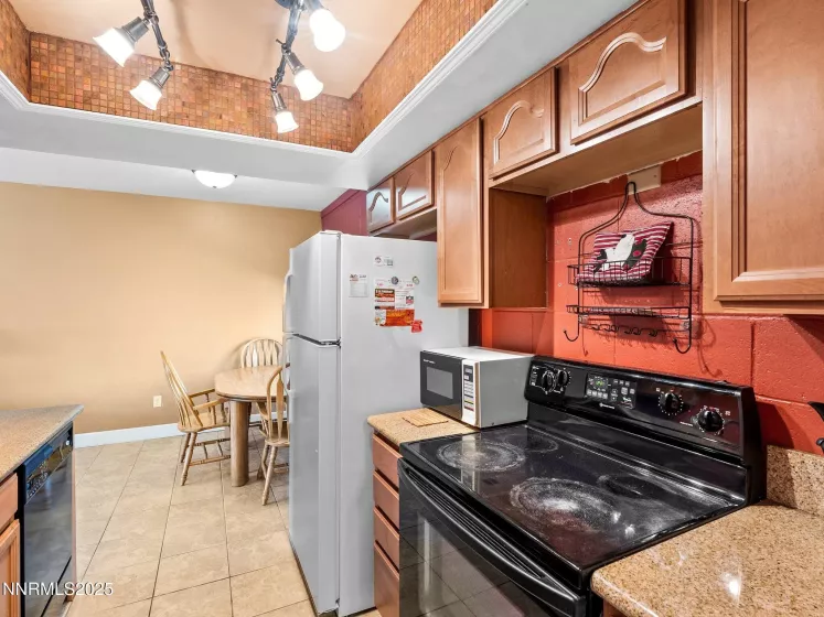 230 Bisset, Reno, Nevada 89503, 2 Bedrooms Bedrooms, ,2 BathroomsBathrooms,Residential,Residential,Bisset,250054822