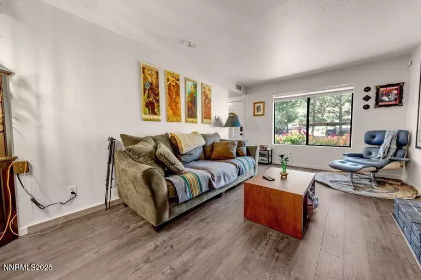 4702 Rio Poco, Reno, Nevada 89502, 2 Bedrooms Bedrooms, ,2 BathroomsBathrooms,Residential,Residential,Rio Poco,250054823