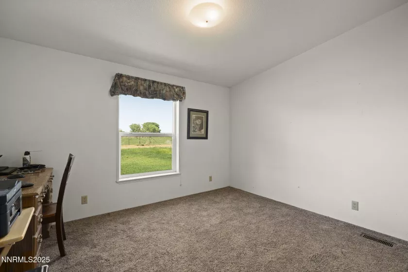 3880 Edwards, Fallon, Nevada 89406, 3 Bedrooms Bedrooms, ,2 BathroomsBathrooms,Residential,Residential,Edwards,250054825