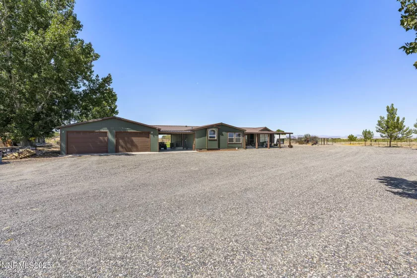 3880 Edwards, Fallon, Nevada 89406, 3 Bedrooms Bedrooms, ,2 BathroomsBathrooms,Residential,Residential,Edwards,250054825