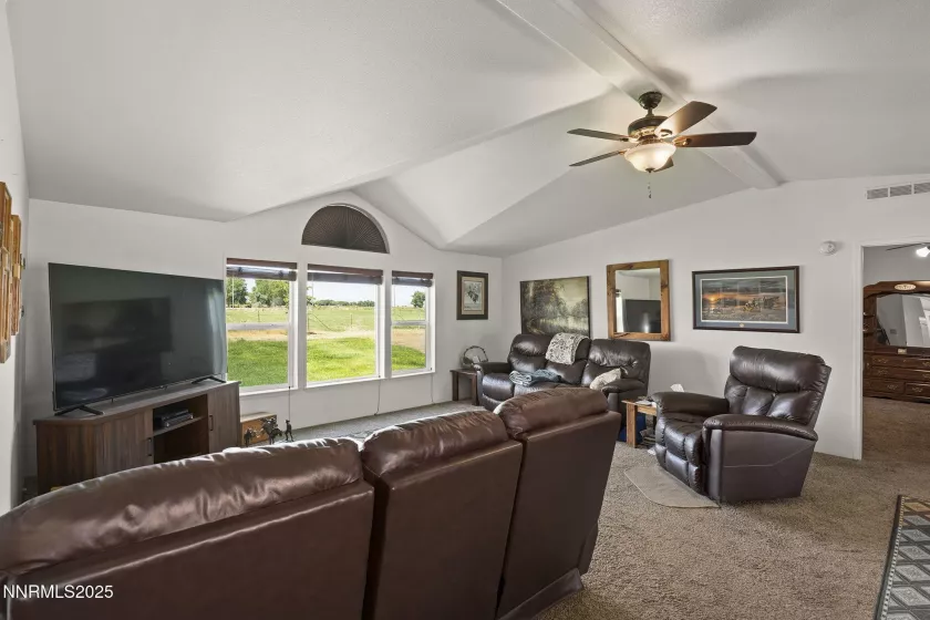 3880 Edwards, Fallon, Nevada 89406, 3 Bedrooms Bedrooms, ,2 BathroomsBathrooms,Residential,Residential,Edwards,250054825