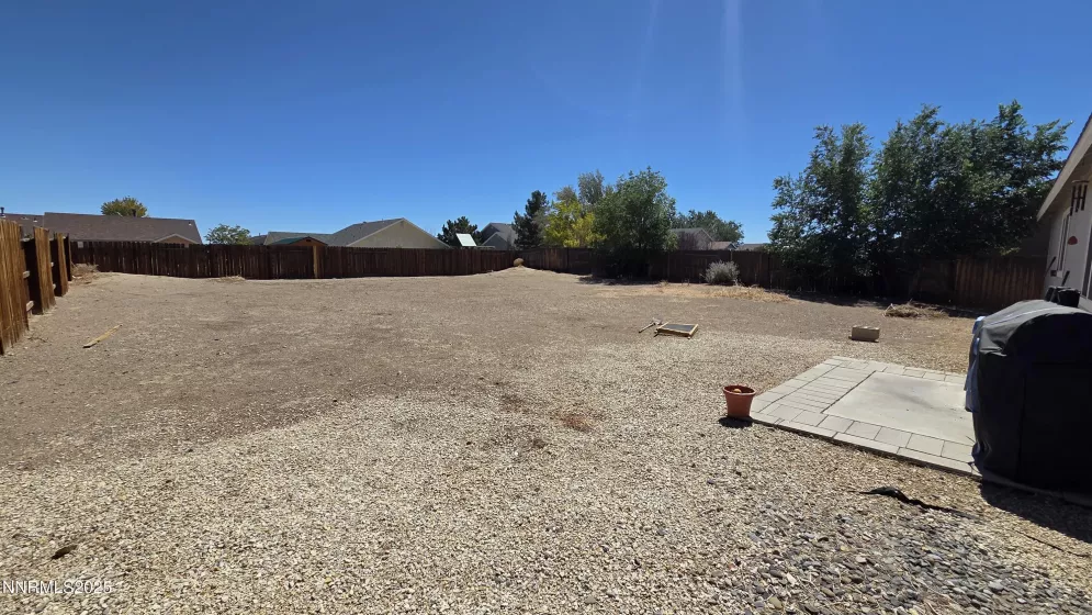 3160 Snowberry, Silver Springs, Nevada 89429, 3 Bedrooms Bedrooms, ,2 BathroomsBathrooms,Residential,Residential,Snowberry,250054829