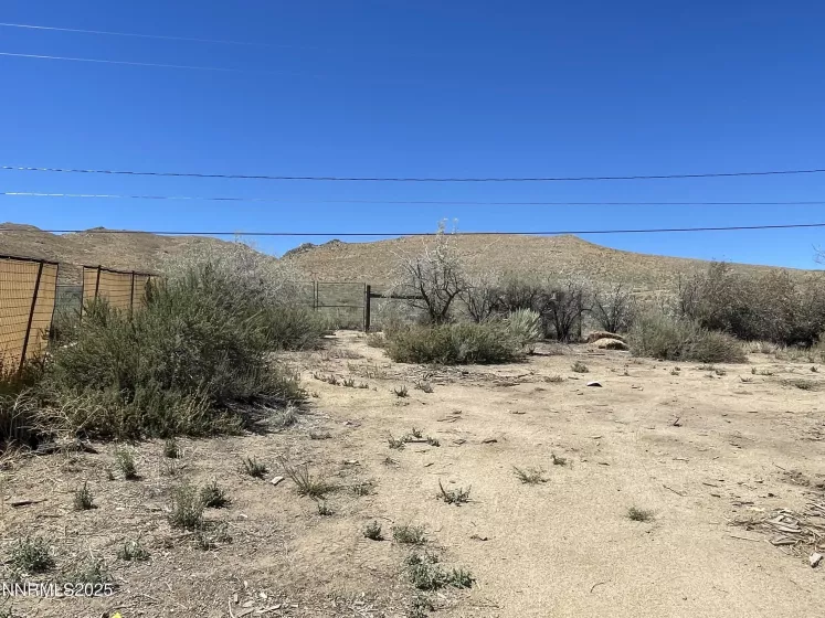 10655 Silver Spur, Reno, Nevada 89508, 3 Bedrooms Bedrooms, ,2 BathroomsBathrooms,Residential,Residential,Silver Spur,250054830