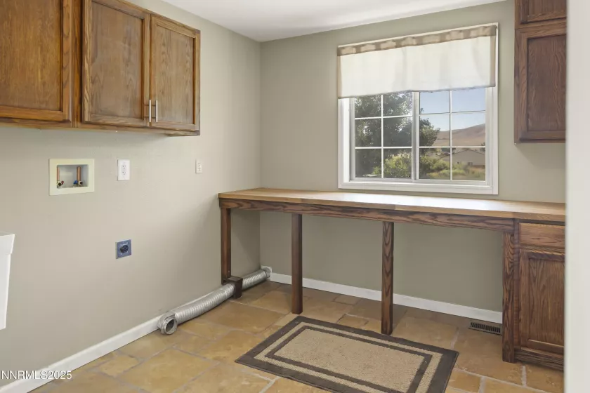 1165 Farm, Fernley, Nevada 89408, 4 Bedrooms Bedrooms, ,3 BathroomsBathrooms,Residential,Residential,Farm,250054831