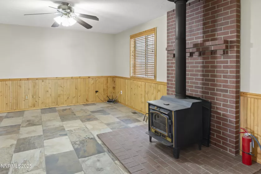1165 Farm, Fernley, Nevada 89408, 4 Bedrooms Bedrooms, ,3 BathroomsBathrooms,Residential,Residential,Farm,250054831