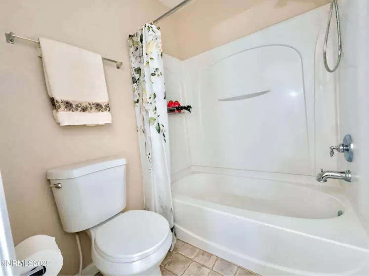9255 Lone Wolf, Reno, Nevada 89506, 2 Bedrooms Bedrooms, ,2 BathroomsBathrooms,Residential,Residential,Lone Wolf,250054833