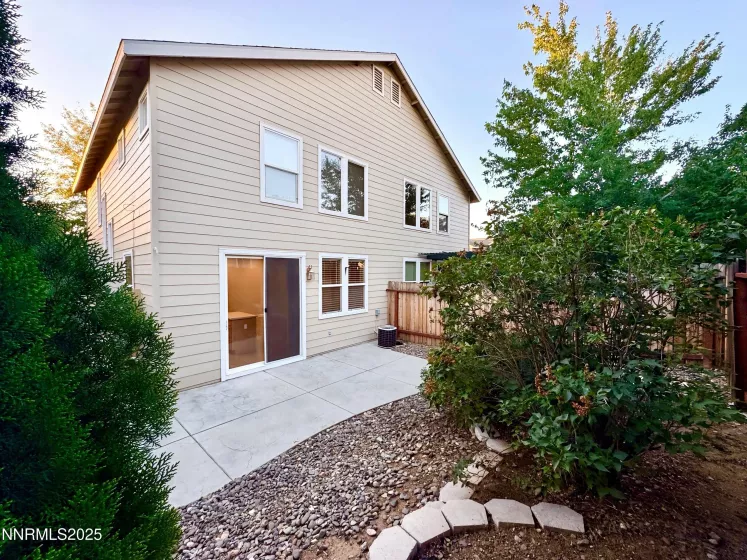 9255 Lone Wolf, Reno, Nevada 89506, 2 Bedrooms Bedrooms, ,2 BathroomsBathrooms,Residential,Residential,Lone Wolf,250054833
