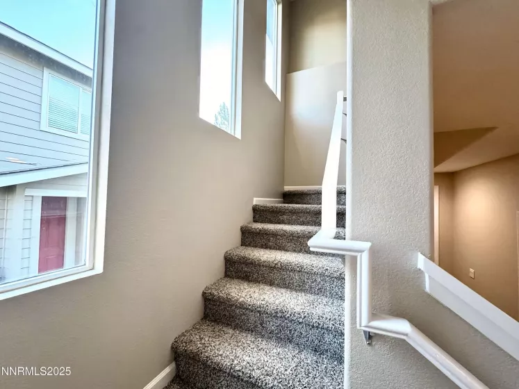 9255 Lone Wolf, Reno, Nevada 89506, 2 Bedrooms Bedrooms, ,2 BathroomsBathrooms,Residential,Residential,Lone Wolf,250054833