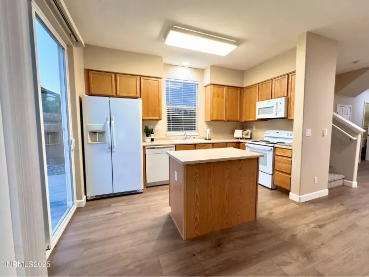 9255 Lone Wolf, Reno, Nevada 89506, 2 Bedrooms Bedrooms, ,2 BathroomsBathrooms,Residential,Residential,Lone Wolf,250054833