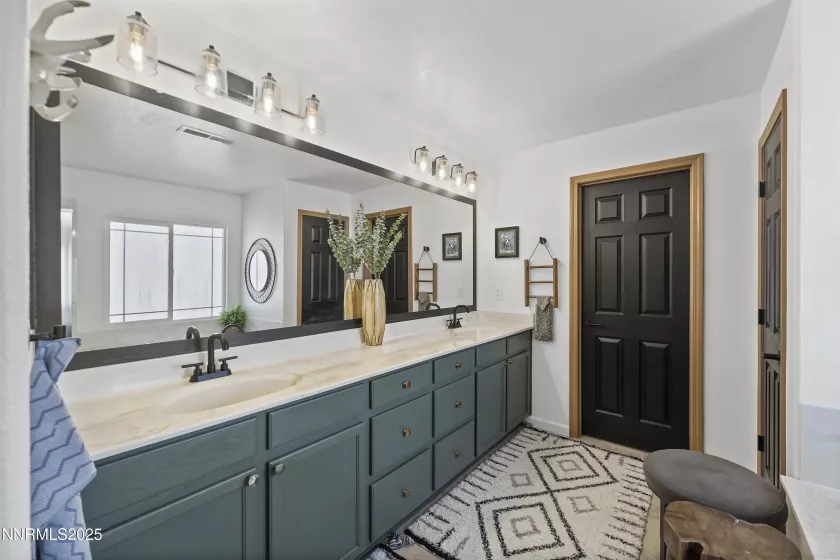 8972 Finnsech, Reno, Nevada 89506, 4 Bedrooms Bedrooms, ,3 BathroomsBathrooms,Residential,Residential,Finnsech,250054834
