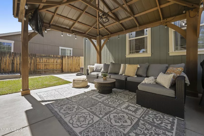 8972 Finnsech, Reno, Nevada 89506, 4 Bedrooms Bedrooms, ,3 BathroomsBathrooms,Residential,Residential,Finnsech,250054834