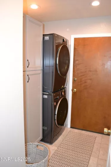 1625 Olua, Minden, Nevada 89423, 3 Bedrooms Bedrooms, ,2 BathroomsBathrooms,Residential,Residential,Olua,250054835
